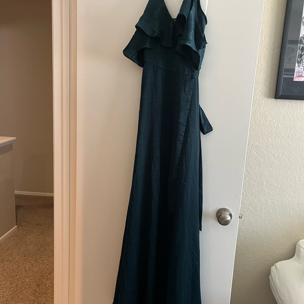 Lulus bridesmaids dress Emerald Green NWOT